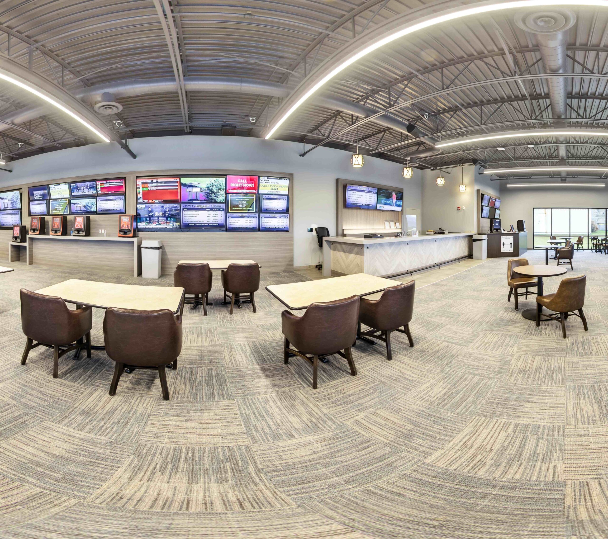 360 degree view of the GrandWay Lounge